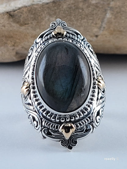 925 Sterling Silver and 18K Solid Gold Labradorite Gemstone Ring Size7!