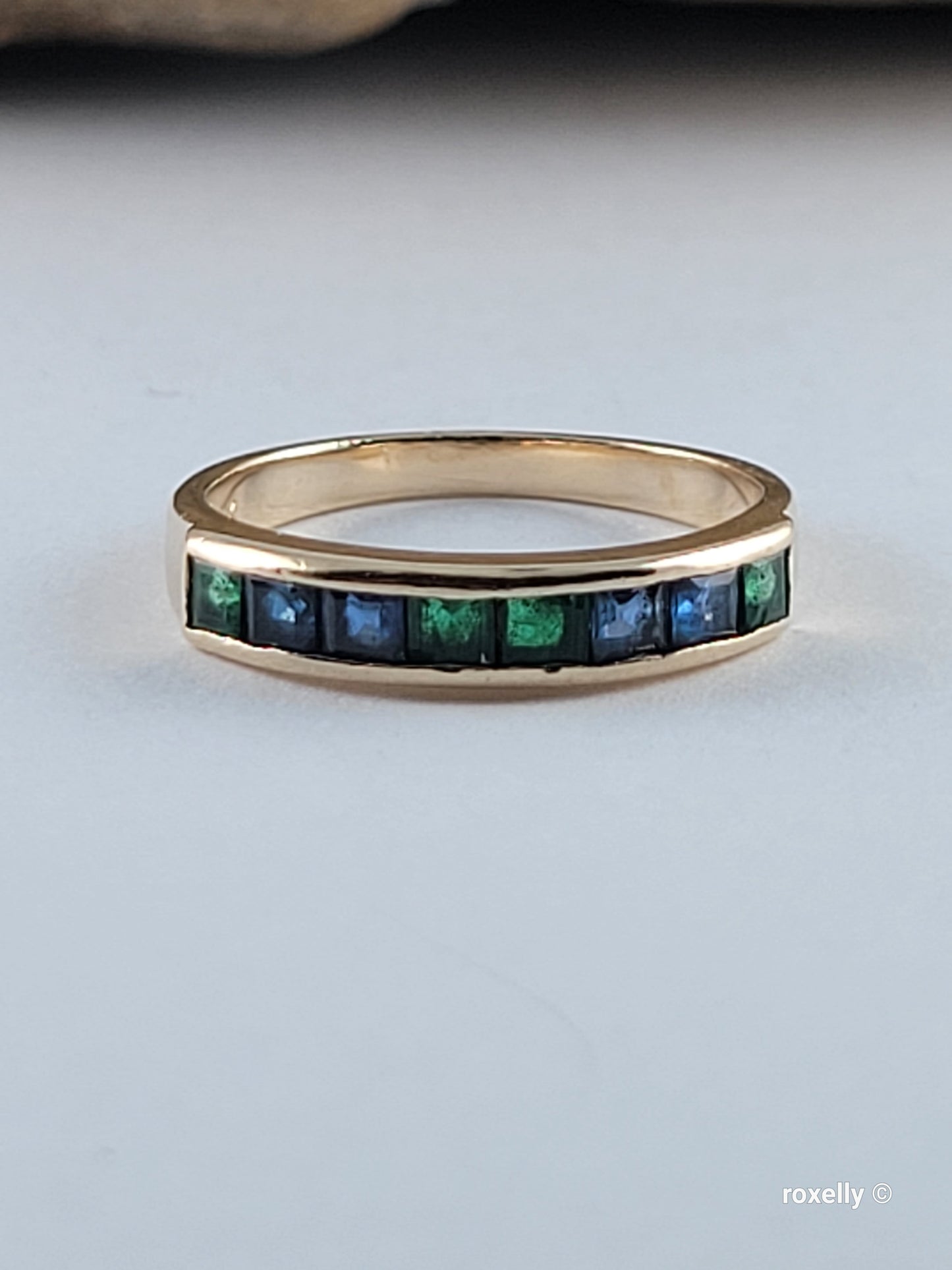 Vintage 14K Yellow Gold Green and Blue Topaz Band Ring Size 5 Solid Gold