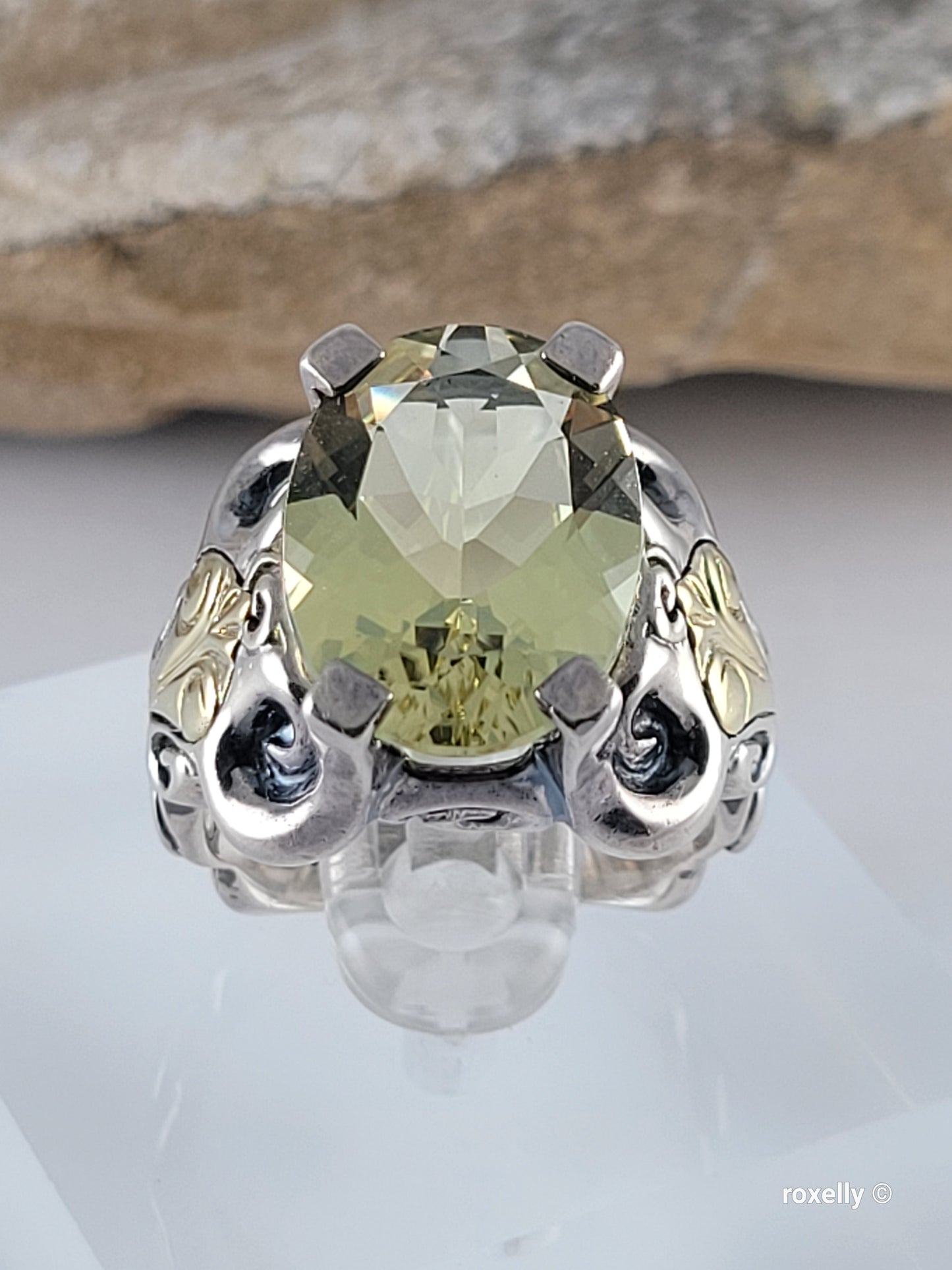 925 Sterling Silver and 18K Solid Gold Green Amethyst Ring Size 7, Made in Thailand