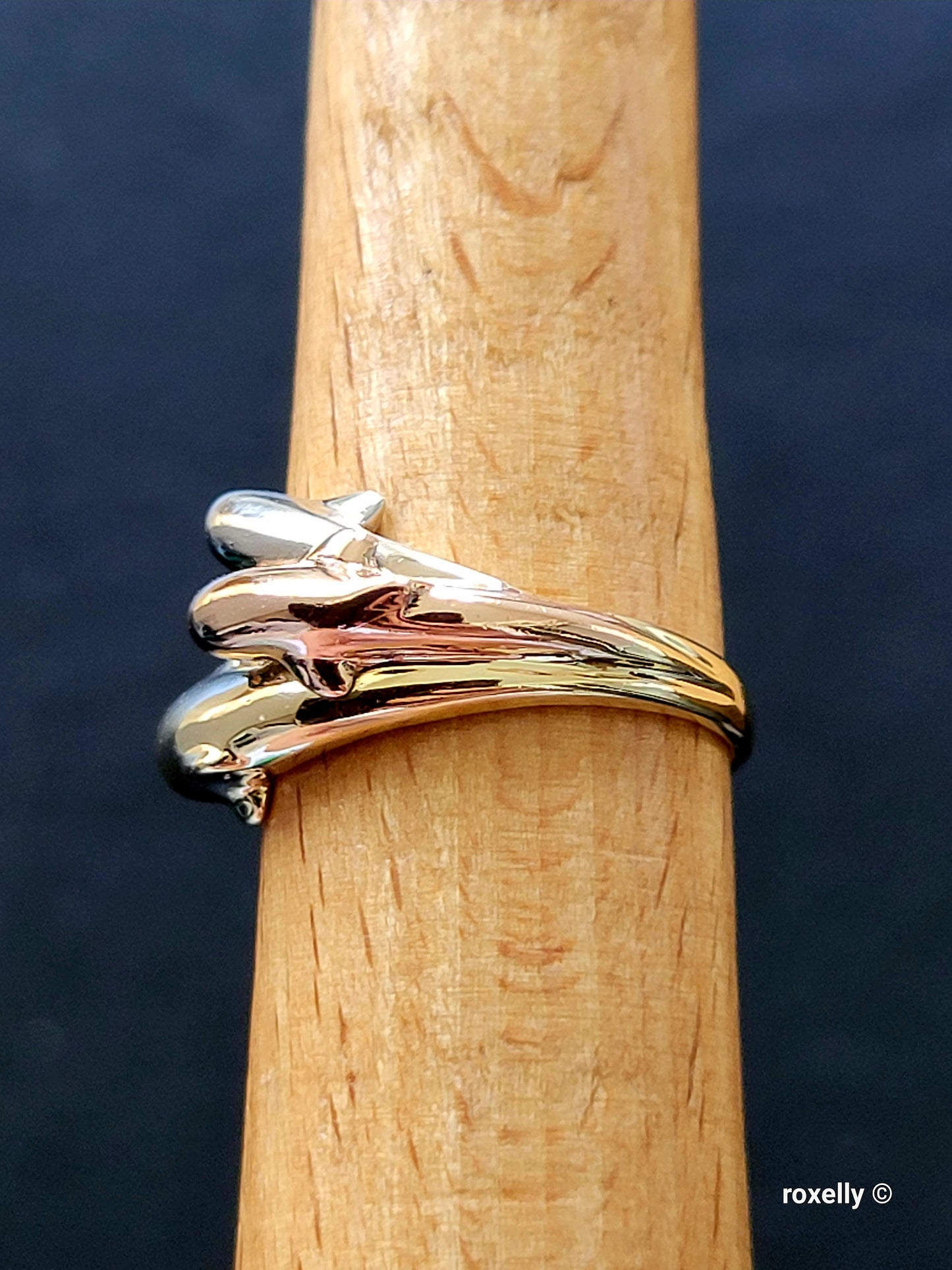 10K Three-Tone Gold Dolphin Design Ring Size 7, Solid Gold