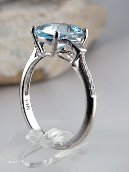 $5,000 - EFFY 14K White Gold Genuine Aquamarine & Diamond Ring Size 8.75