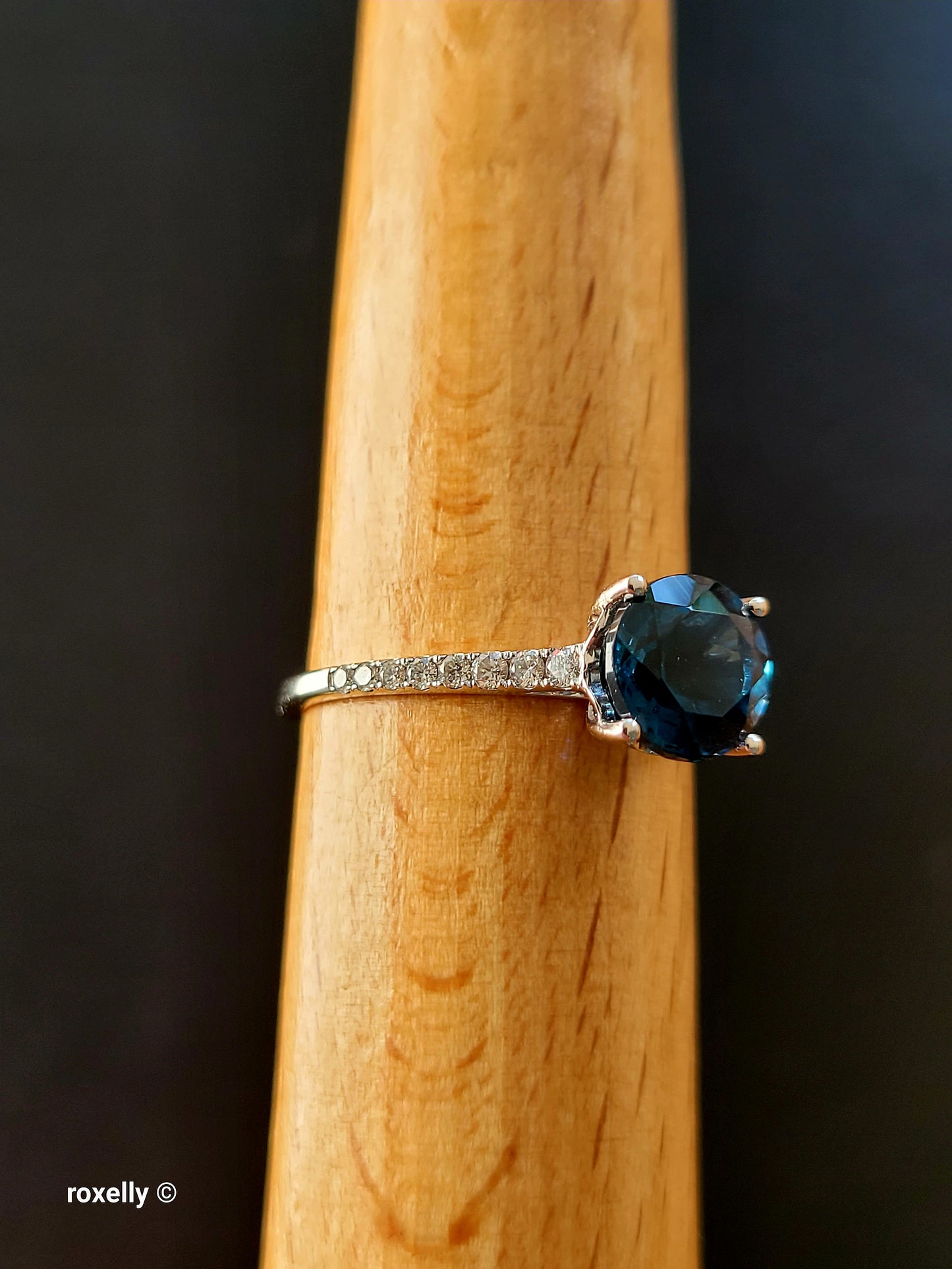 EFFY 14K White Gold London Blue Topaz & Diamond Ring Size 8.25 - Like New