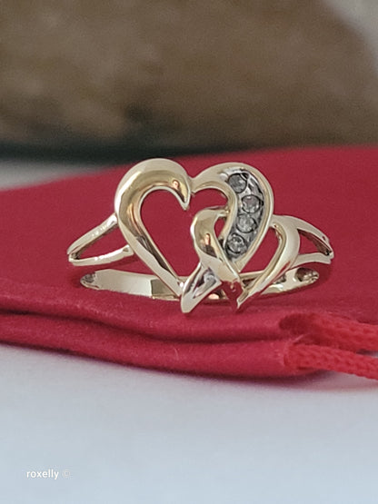10K Yellow Gold  Two intertwined hearts Diamonds  Ring Size 6.75, Solid Gold