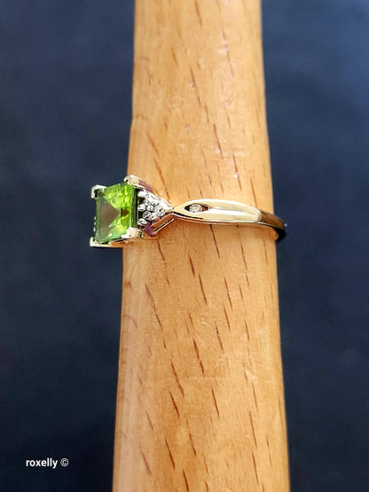 Vintage 10K Yellow Gold Peridot and Diamonds Ring Size 6.75, Solid Gold