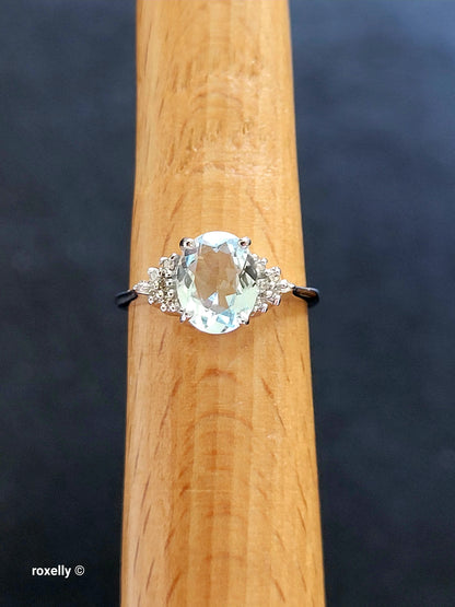 10K White Gold Aquamarine and Diamonds Ring Size 6.75, Solid Gold