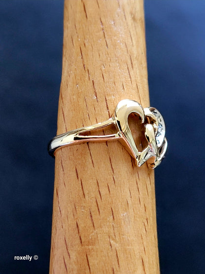 10K Yellow Gold  Two intertwined hearts Diamonds  Ring Size 6.75, Solid Gold