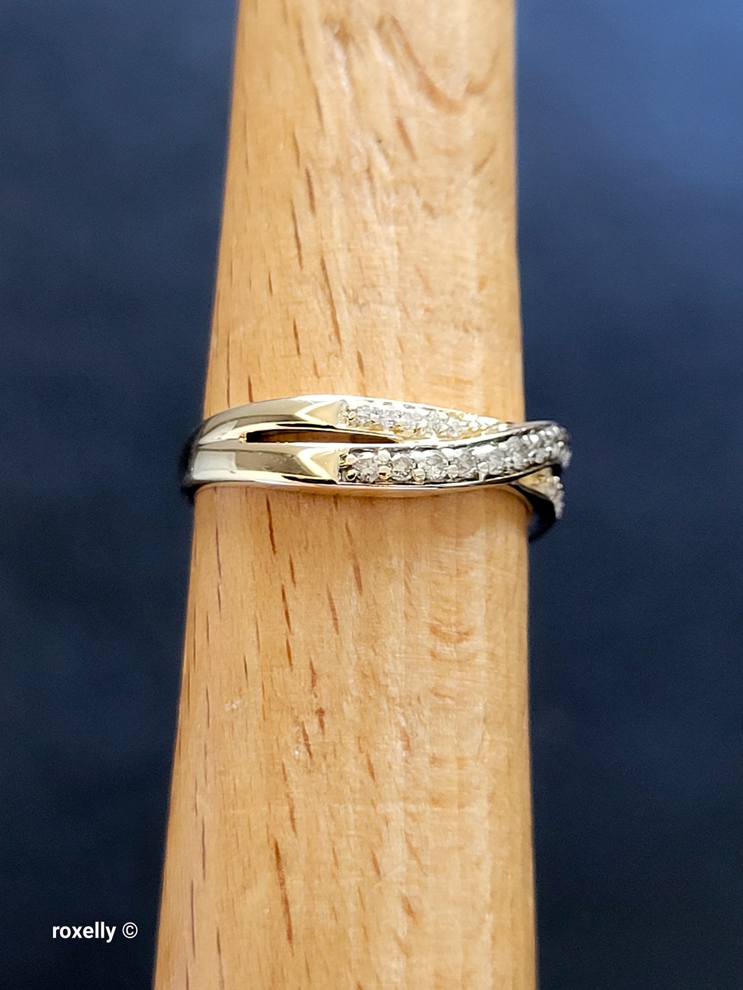 $2,000 14K Yellow Gold Genuine Chocolate and Vanilla Diamonds Criss-Cross Le Vian Ring Size 7- Solid Gold!