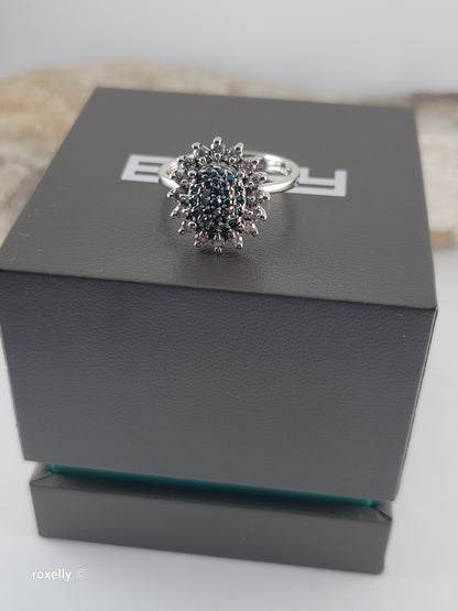 Vintage EFFY 14K White Gold Blue & White Natural Diamond Cluster Ring Size 7