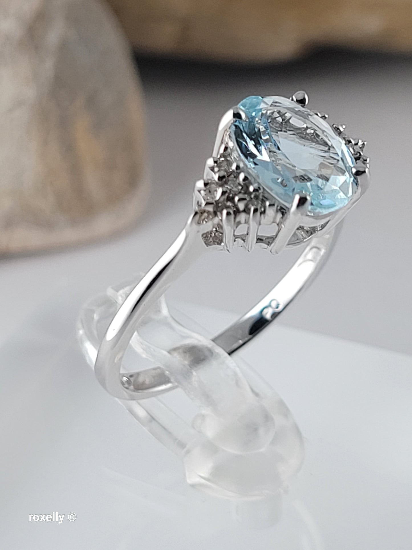10K White Gold Aquamarine and Diamonds Ring Size 6.75, Solid Gold