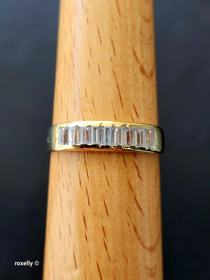 18K Solid Yellow Gold Cubic Zirconia Band Ring Size 11.5 Made in Italy
