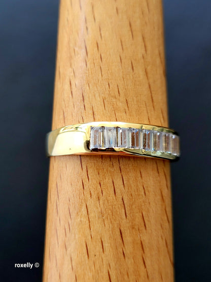 18K Solid Yellow Gold Cubic Zirconia Band Ring Size 11.5 Made in Italy