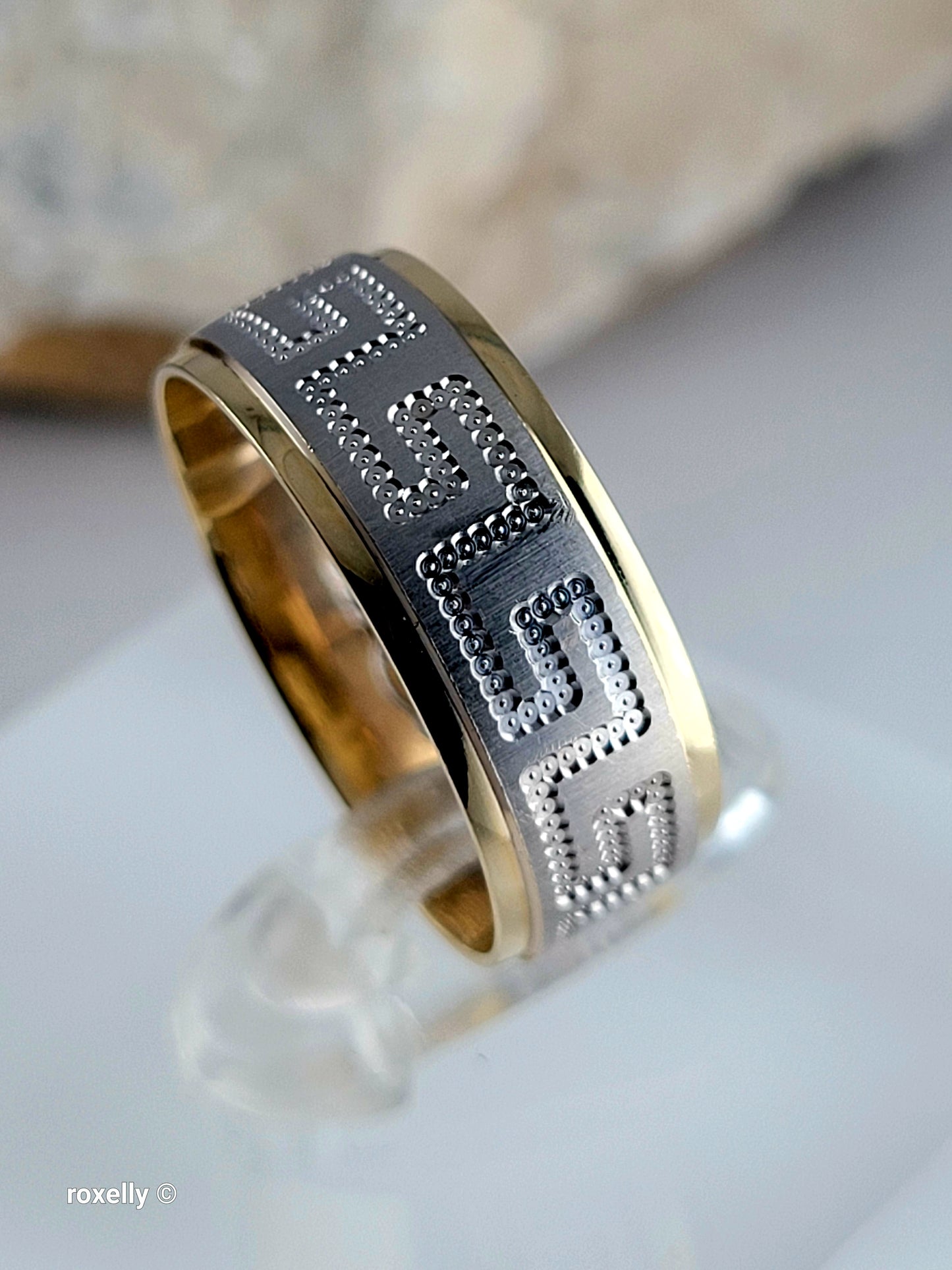 14k Two-Tone Greek Key Design Band Ring Size 7.5, Solid Gold