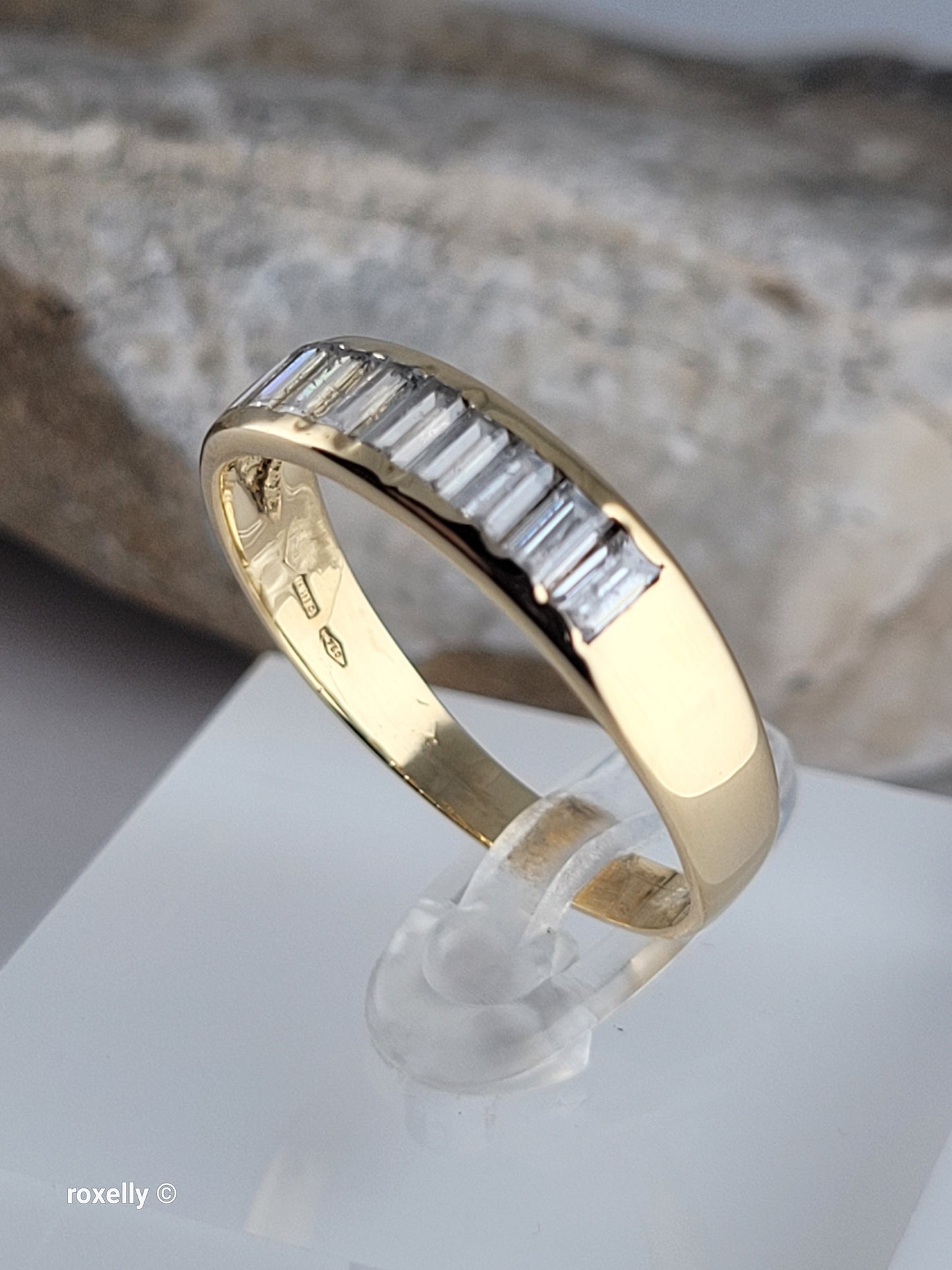 18K Solid Yellow Gold Cubic Zirconia Band Ring Size 11.5 Made in Italy