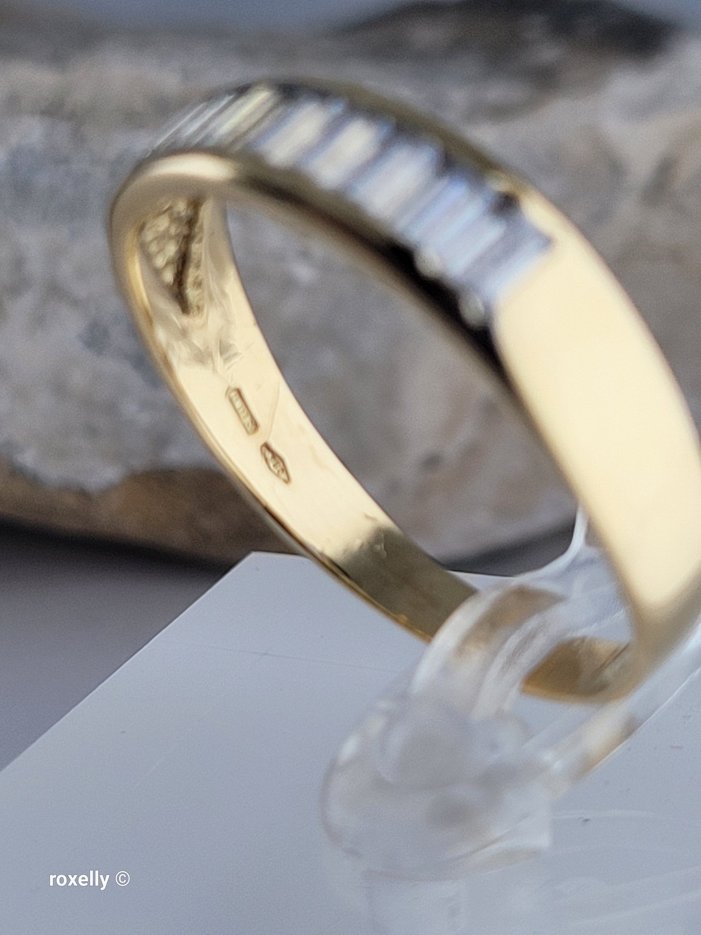 18K Solid Yellow Gold Cubic Zirconia Band Ring Size 11.5 Made in Italy