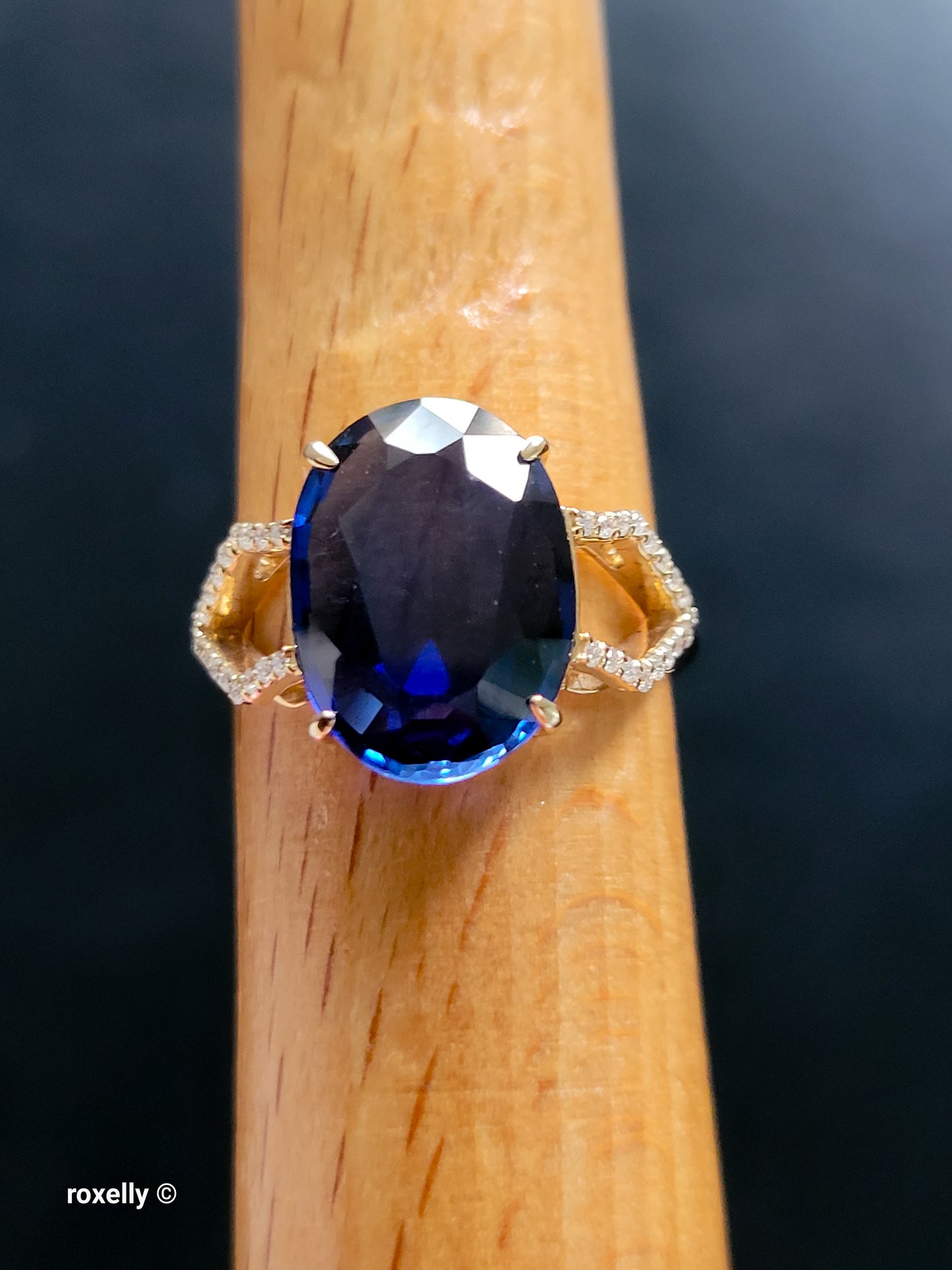 14K Yellow Gold Blue Sapphire and Diamonds Ring Size 6.75, Solid Gold