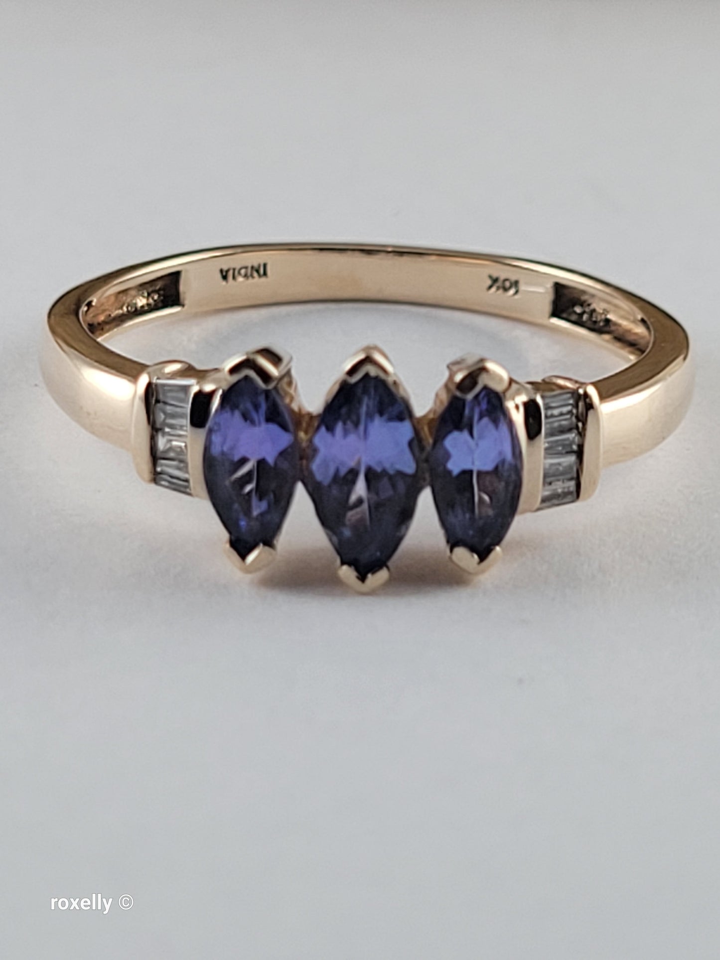 10K Yellow Gold Tanzanite and Diamonds Ring Size 8, Solid Gold!