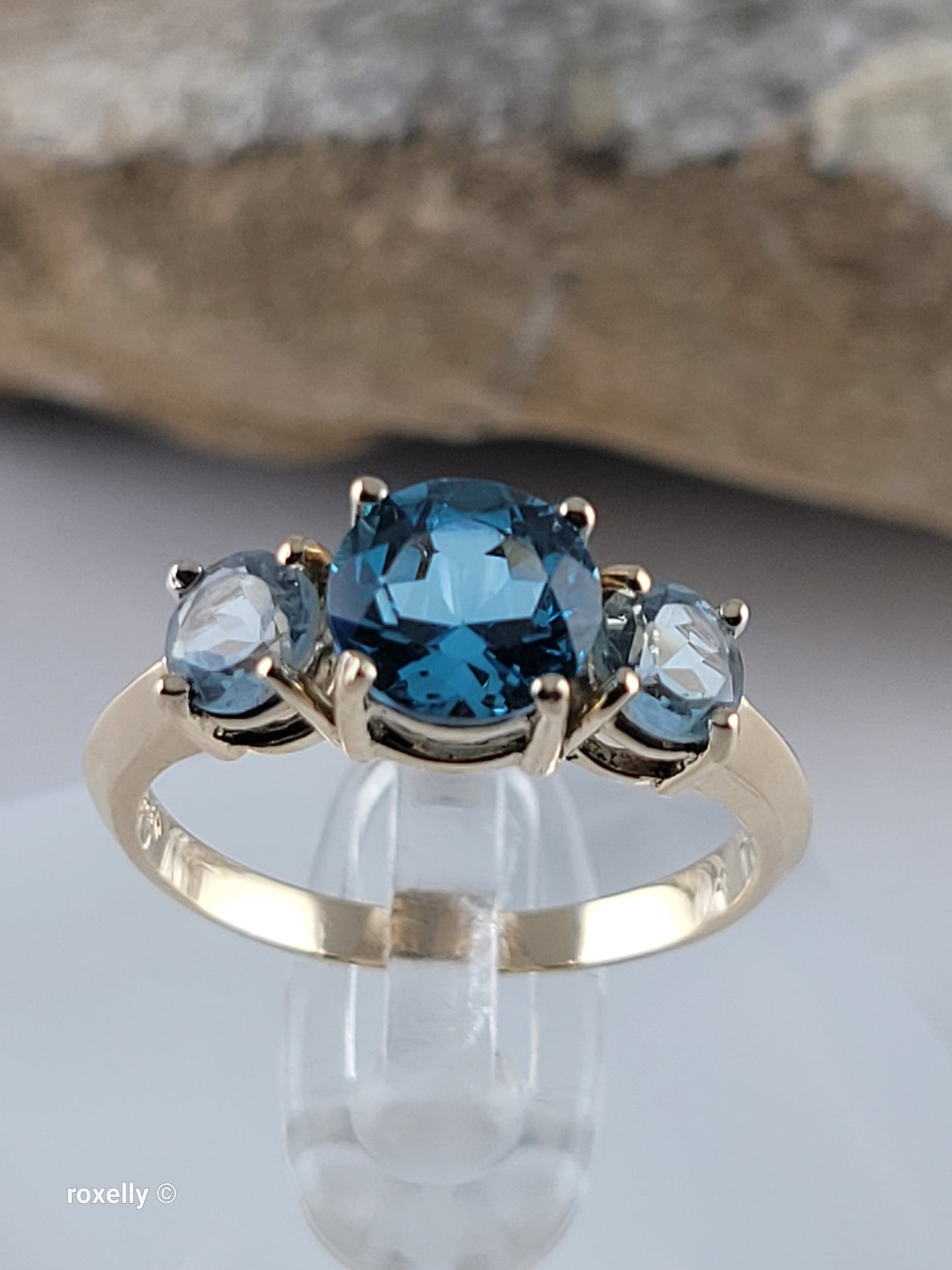 10K Yellow Gold Blue Topaz and Aquamarine Ring Size 6.5, Solid Gold