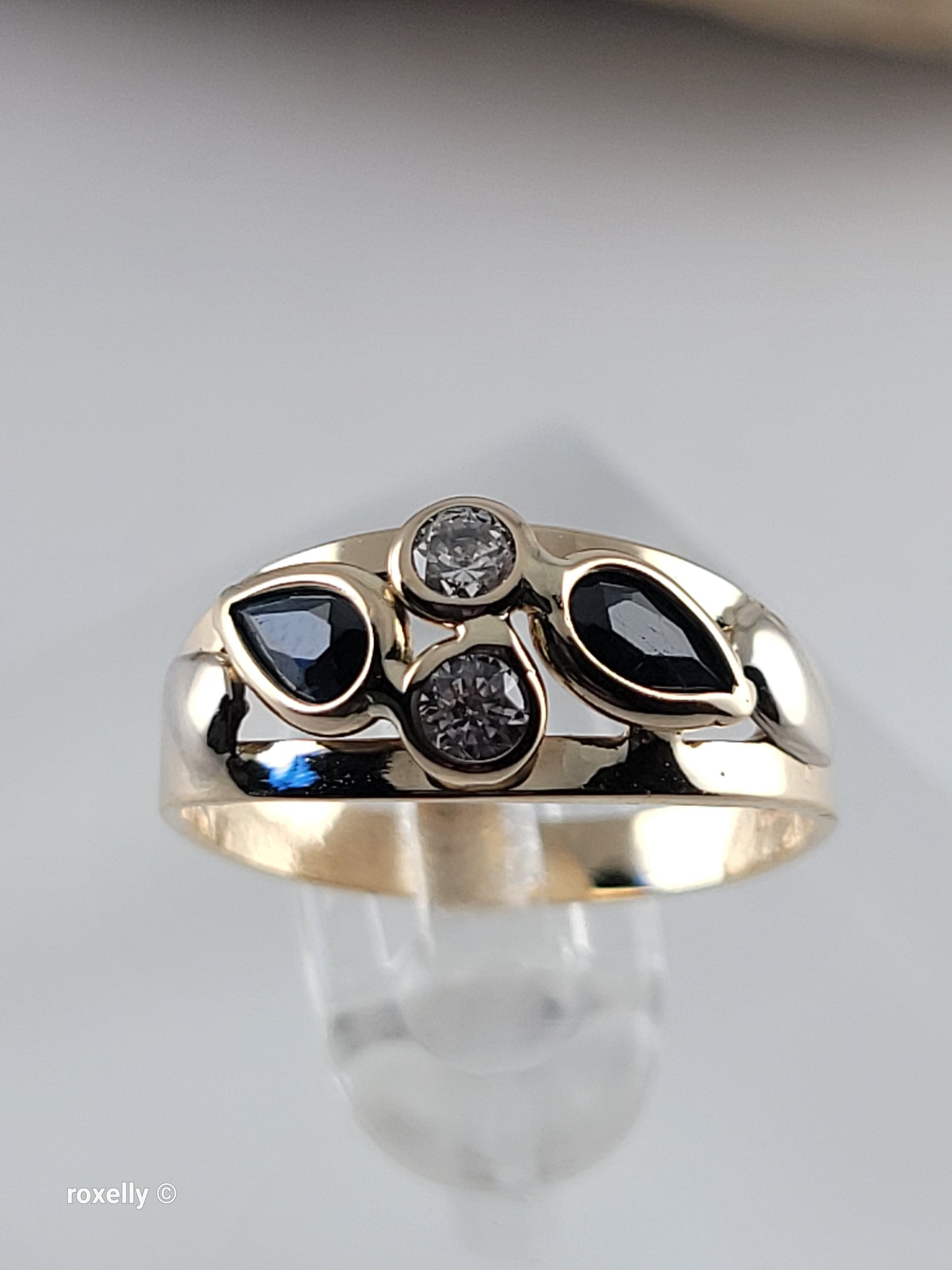 14K Yellow Gold Sapphires and CZ Ring Size 5, Solid Gold - Made in Italy