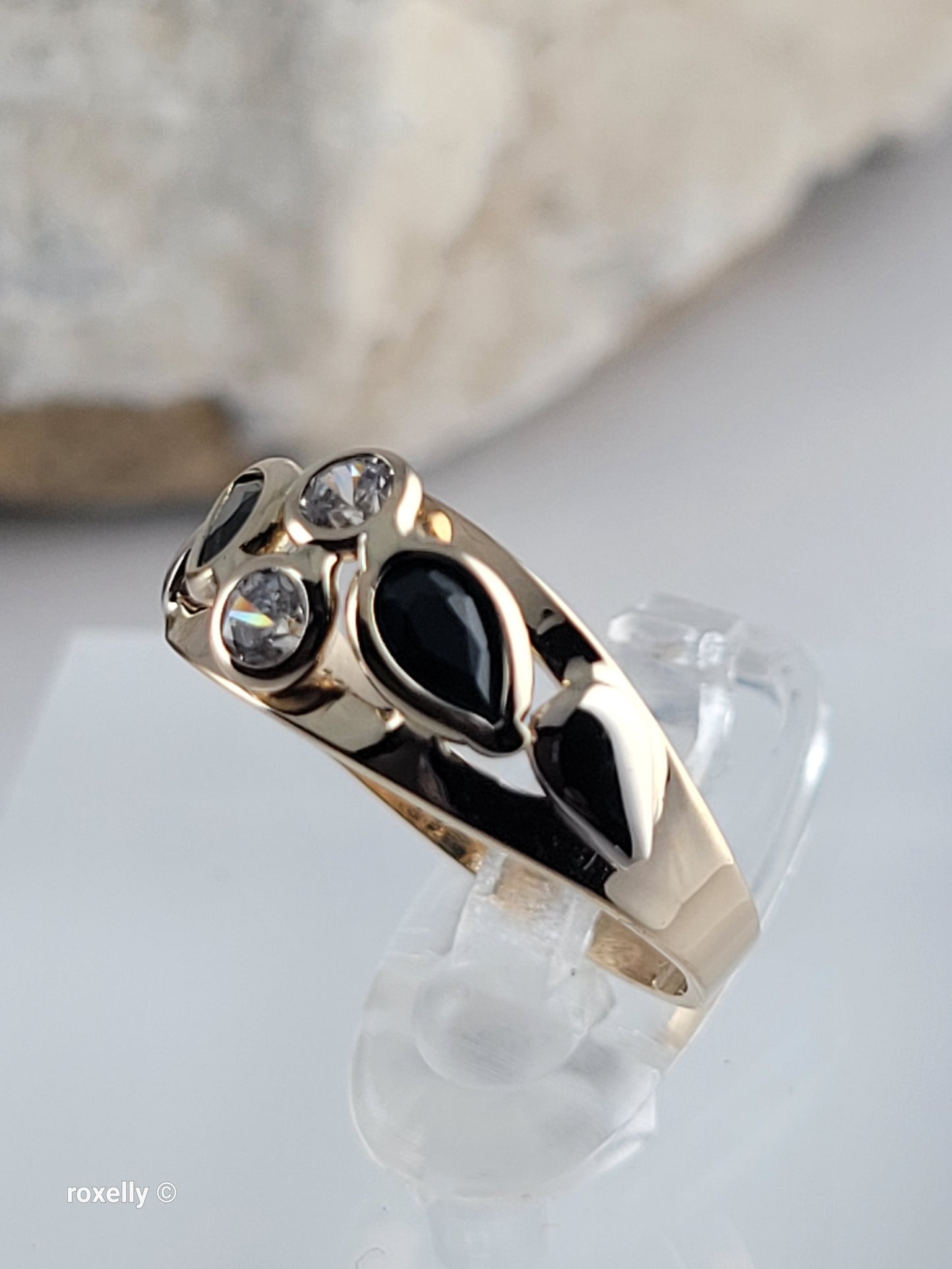 14K Yellow Gold Sapphires and CZ Ring Size 5, Solid Gold - Made in Italy