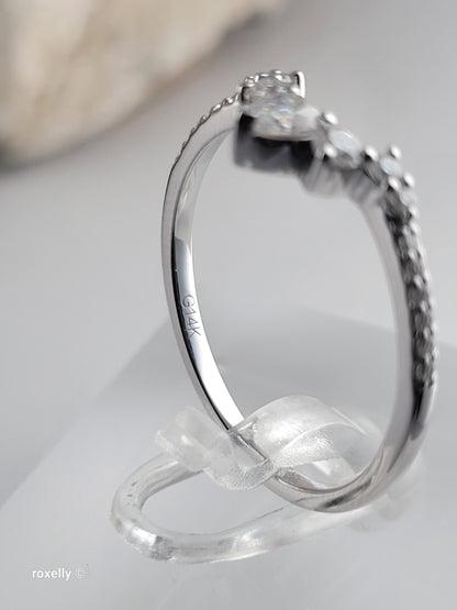 14K White Gold Genuine Diamonds Tiara Design Ring Size 8, Solid Gold