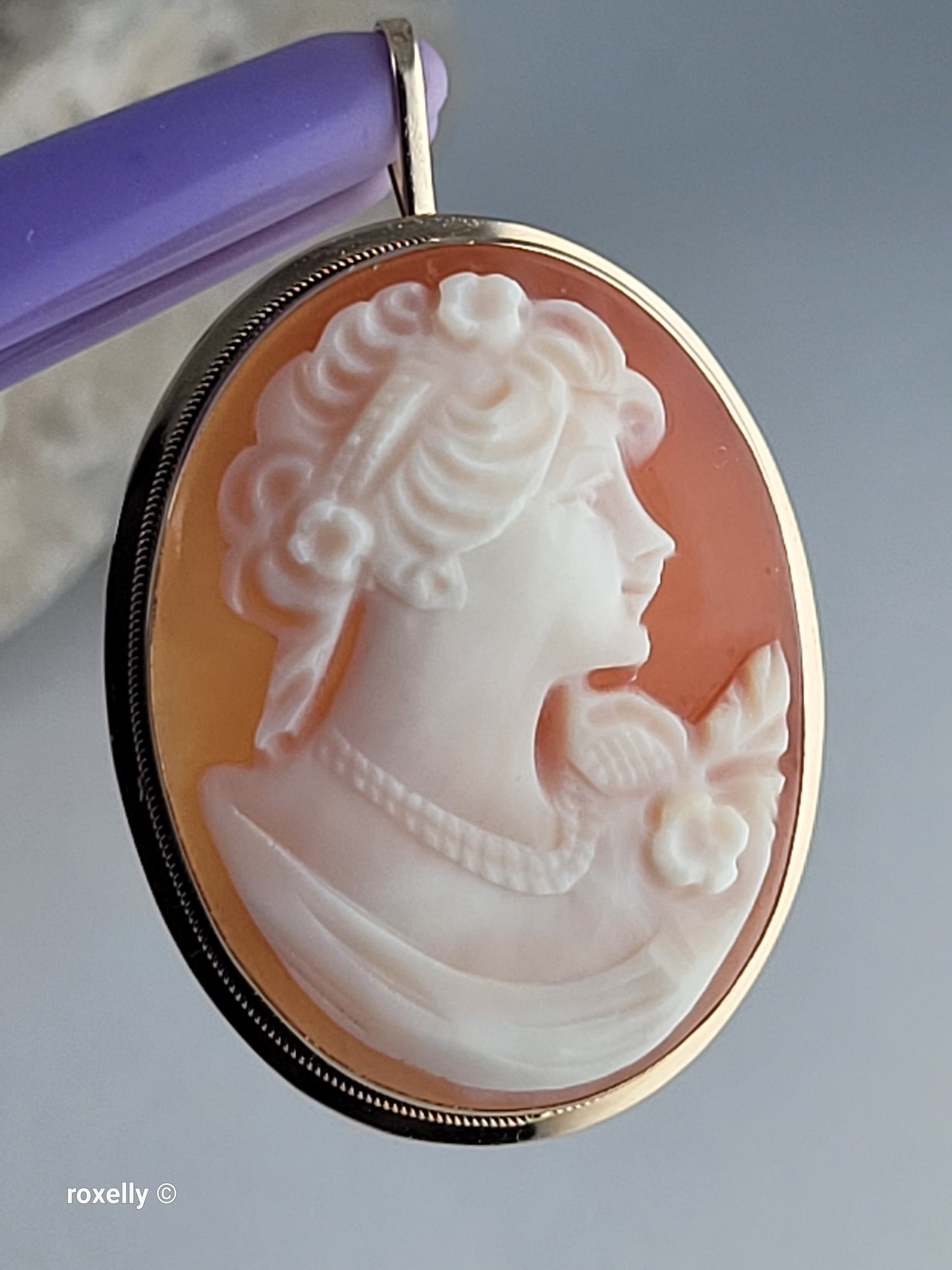 Vintage 14K Gold Italian Cameo Brooch/Pendant – Classic Victorian Profile – Hand-Carved Shell