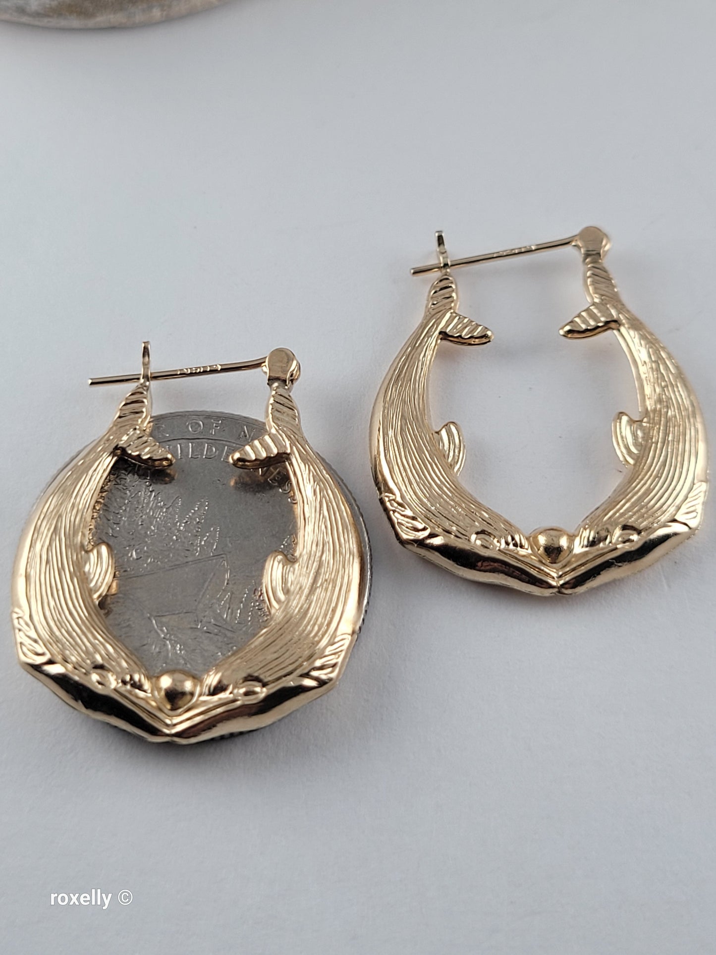 14K Solid Yellow Gold Double Dolphin Hoop Earrings – Perfect Condition