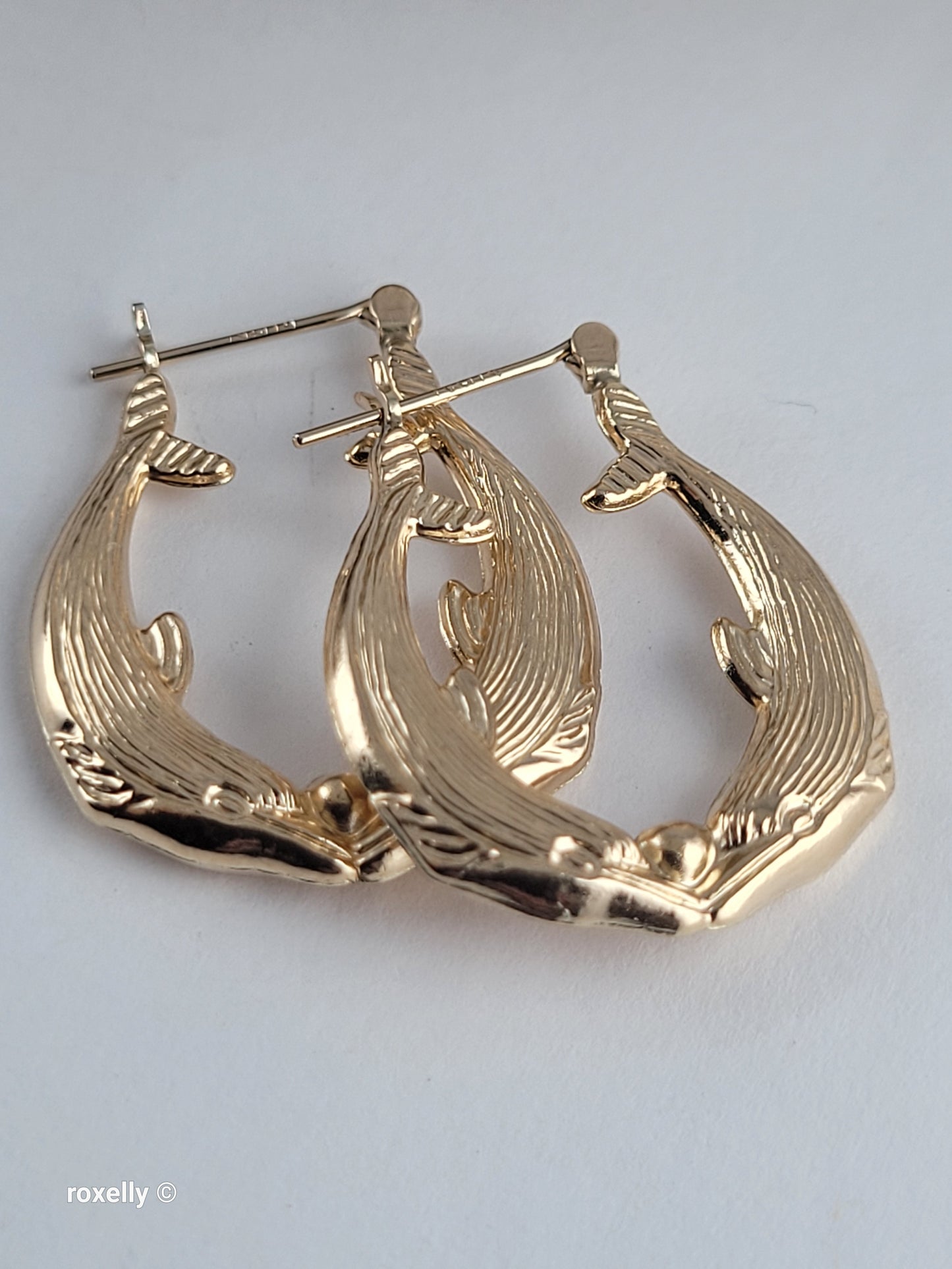 14K Solid Yellow Gold Double Dolphin Hoop Earrings – Perfect Condition