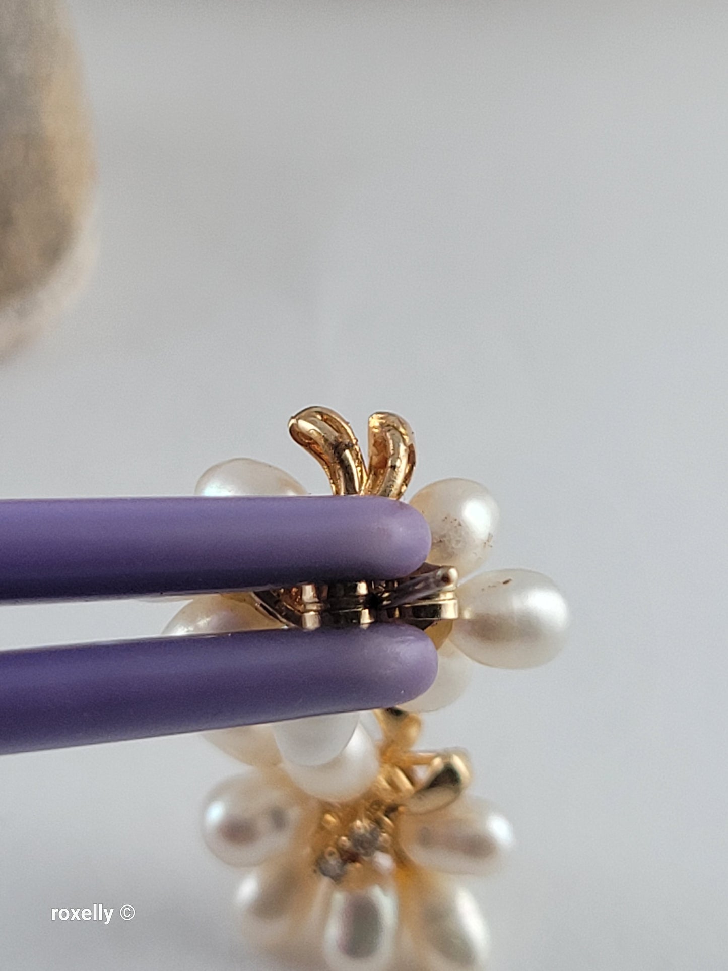 14K Yellow Gold Freshwater Pearl & Natural Diamond Floral Earrings – Like New