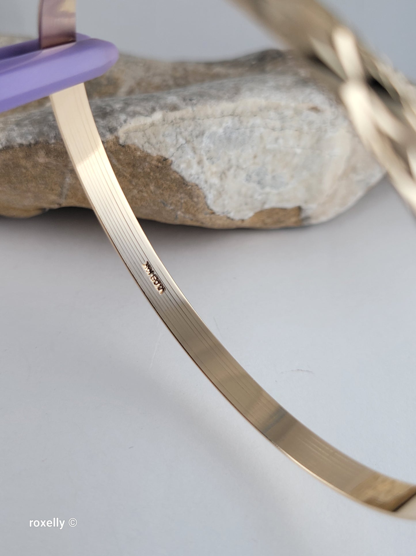 14K Solid Yellow Gold Diamond-Cut Star Bangle Bracelet, Satin Finish  - AMAZING!