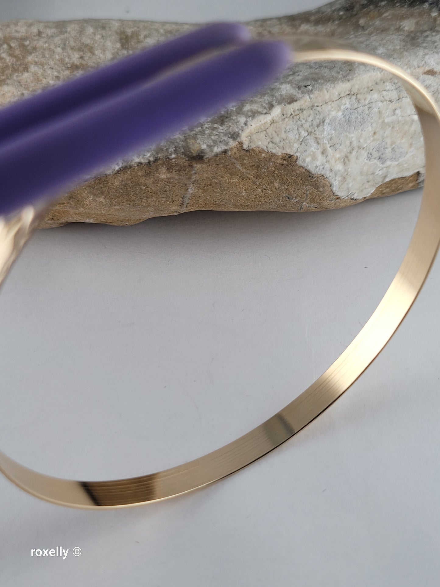 14K Solid Yellow Gold Diamond-Cut Star Bangle Bracelet, Satin Finish  - AMAZING!