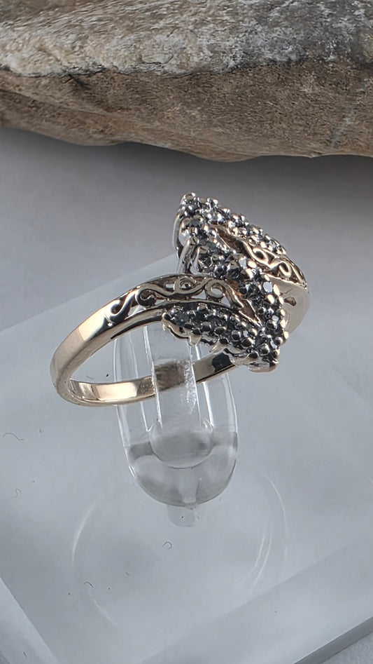 10K Yellow Gold Genuine Diamond Cluster Ring Size 7 - Solid Gold