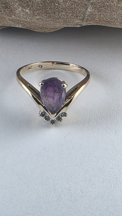 14K Yellow Gold Amethyst and Diamonds Ring Size 6.25 - Solid Gold!
