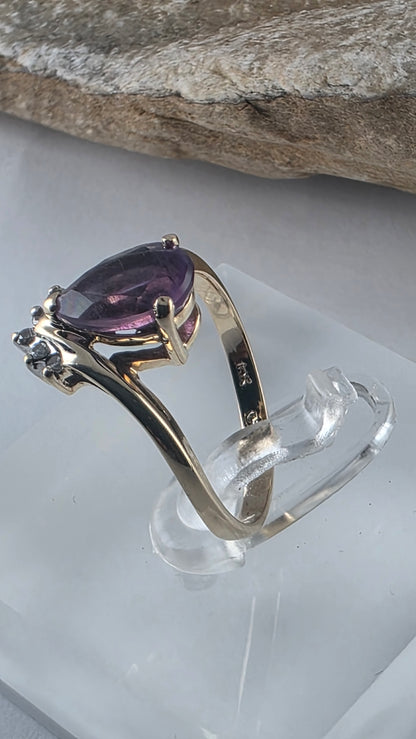 14K Yellow Gold Amethyst and Diamonds Ring Size 6.25 - Solid Gold!