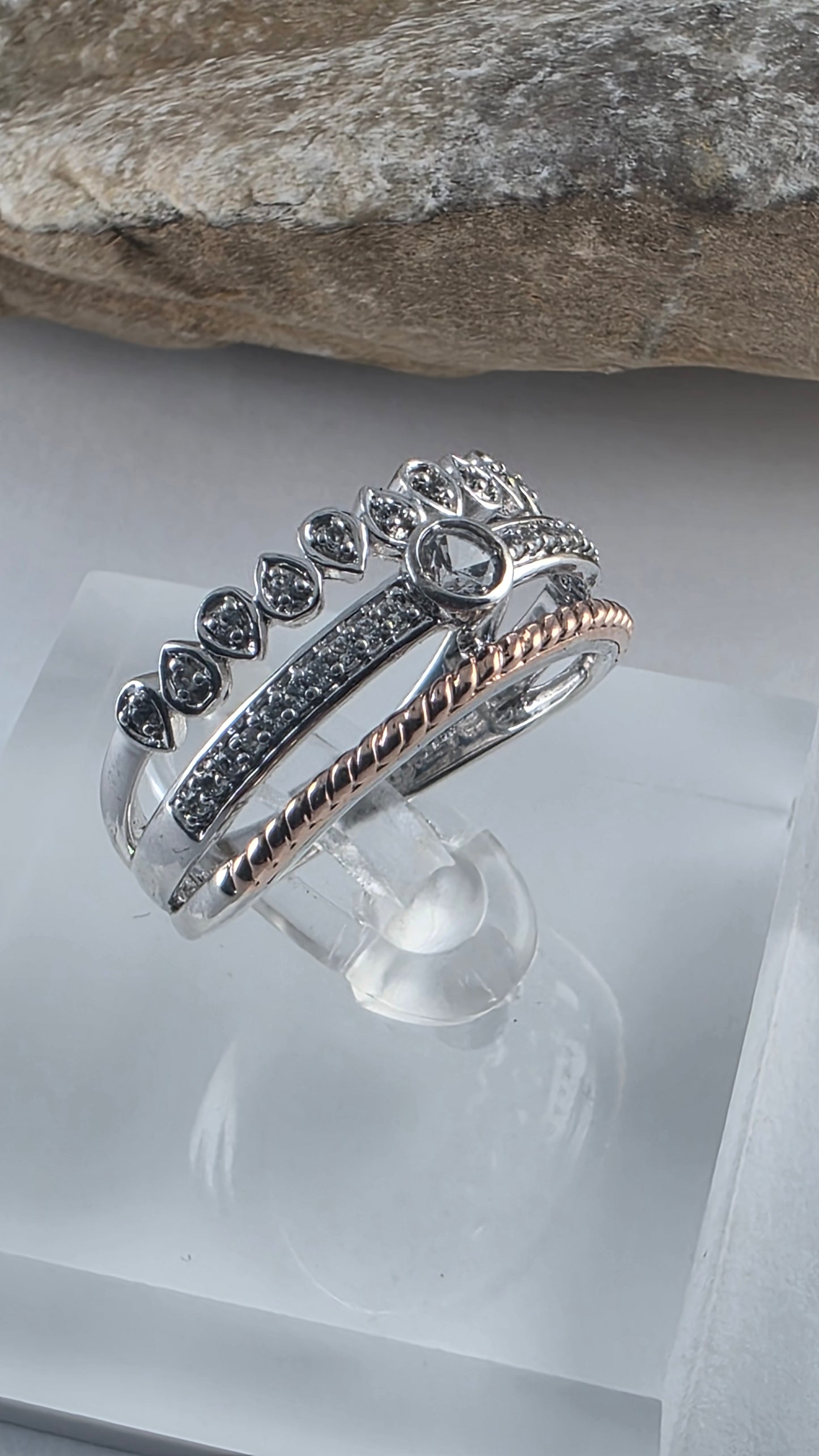 925 Sterling Silver and 10K Rose Gold White Topaz Crown Design Ring Size 6.75!