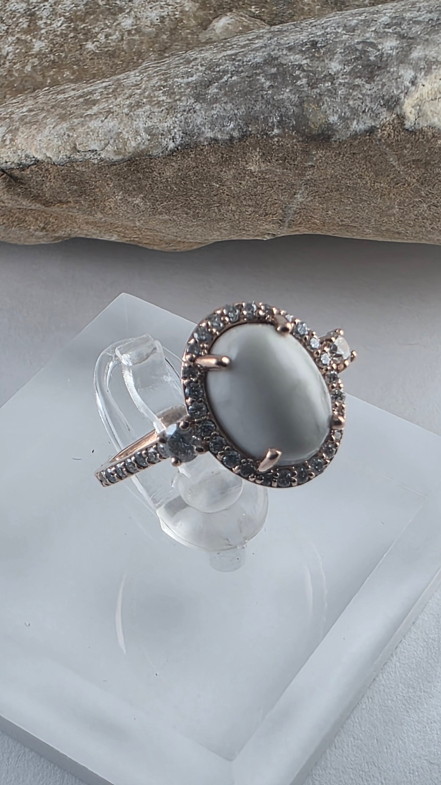 14K Rose Gold White Buffalo Turquoise and Diamond Halo Ring Size 6.25, Solid Gold!