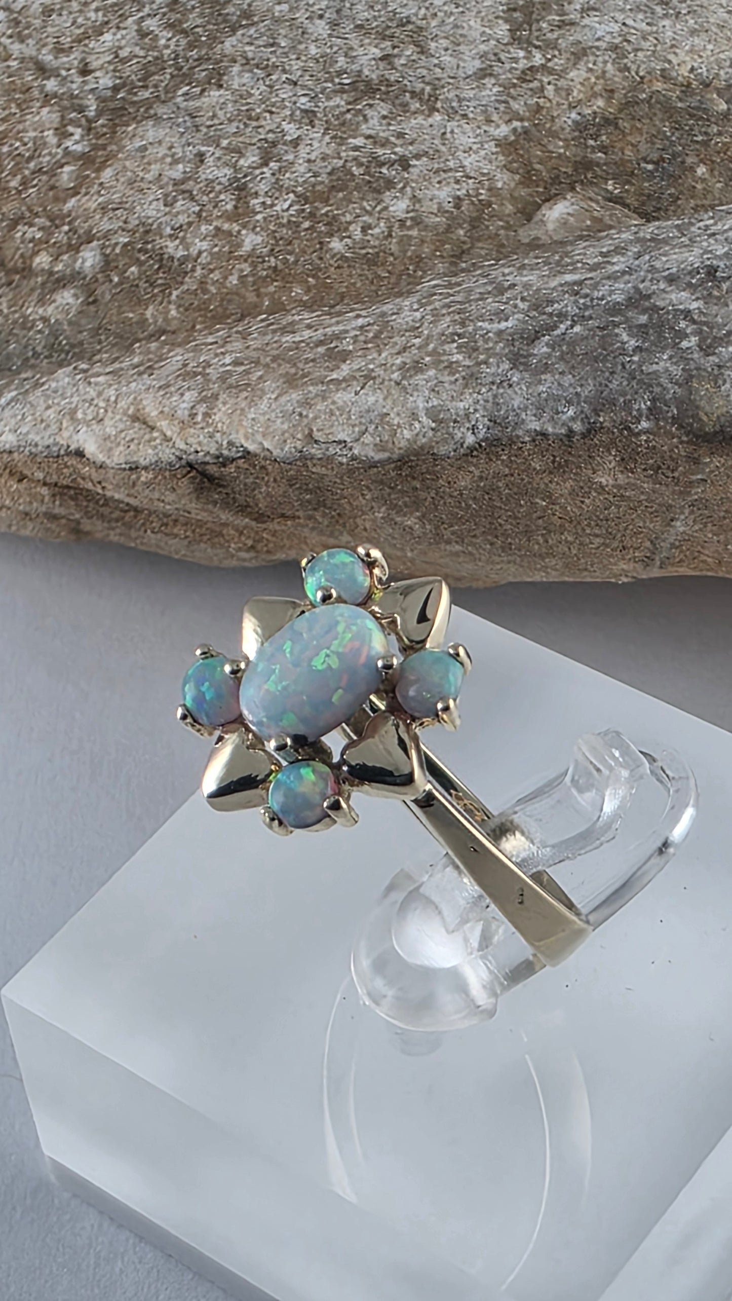 14K Yellow Gold Flower-Shaped Opal Ring Size 8, Solid Gold