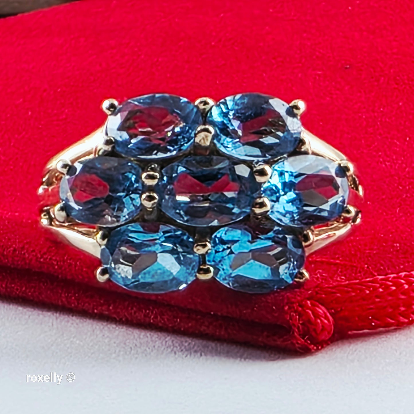 14K Yellow Gold Blue Topaz Cocktail Ring Size 6.5 - Solid Gold