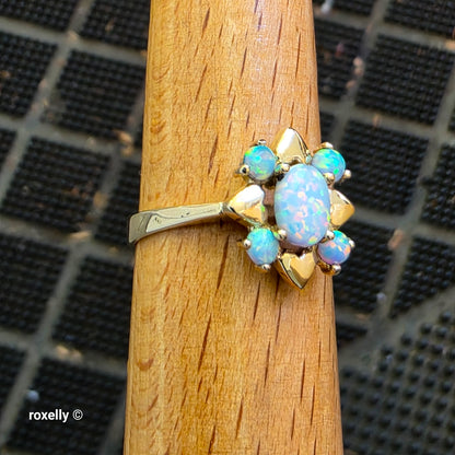 14K Yellow Gold Flower-Shaped Opal Ring Size 8, Solid Gold