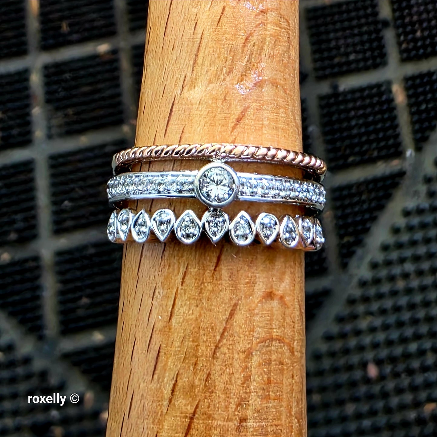 925 Sterling Silver and 10K Rose Gold White Topaz Crown Design Ring Size 6.75!