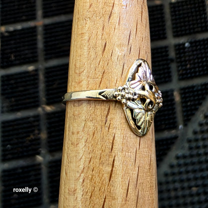 Vintage 10K Yellow & Rose Gold Black Hills Leaves Ring Size 7.5, Solid Gold!