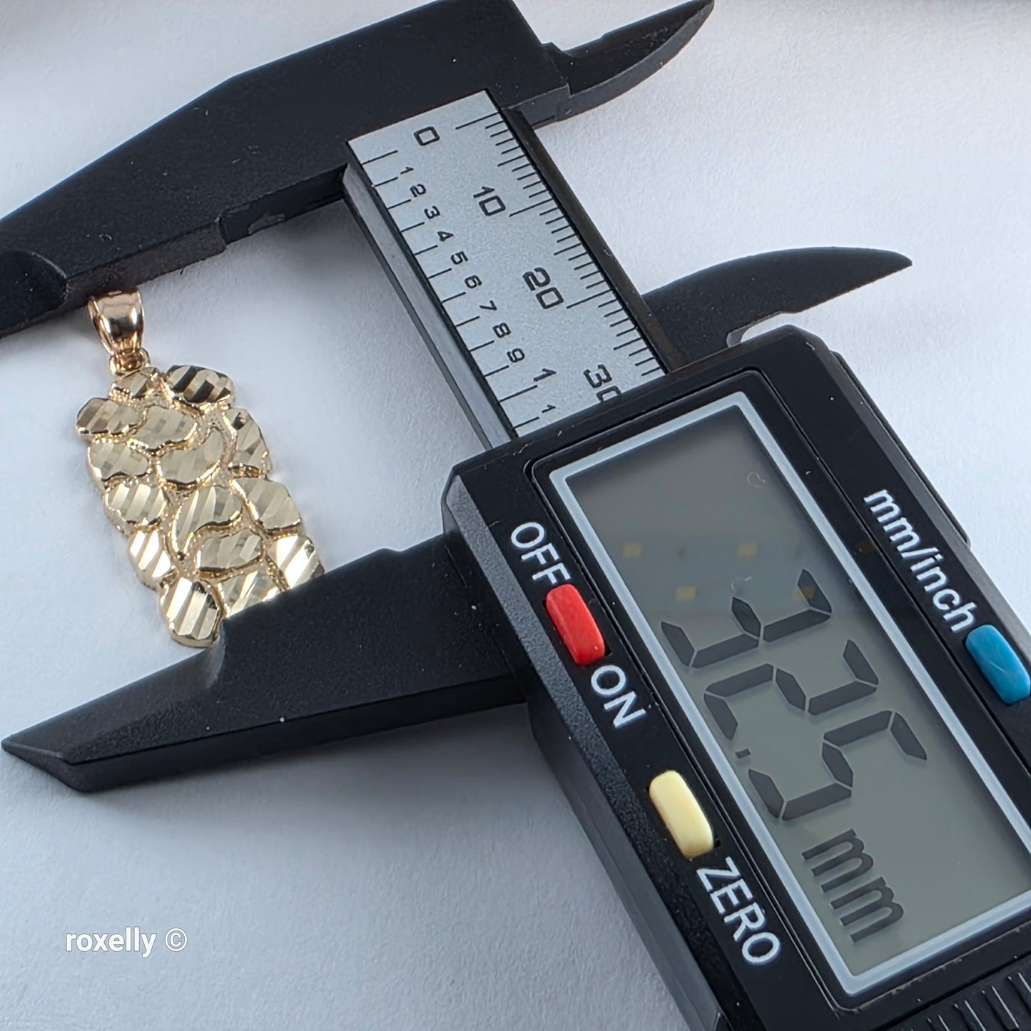 14K Yellow Gold Diamond-Cut Nugget Design Pendant - Solid Gold!