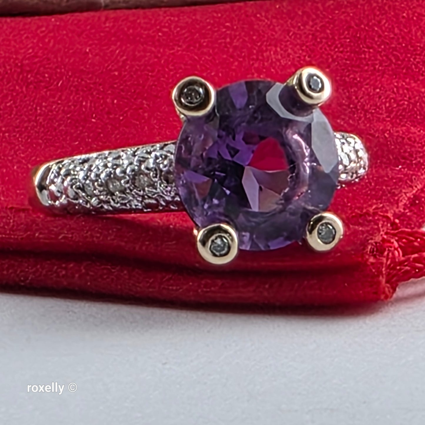 14K Yellow Gold Amethyst and Genuine Diamond Ring Size 8.75 - Solid Gold!