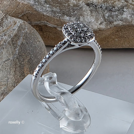 10K White Gold Genuine Diamond Halo Ring 1/4 CTW Size 7, Solid Gold!