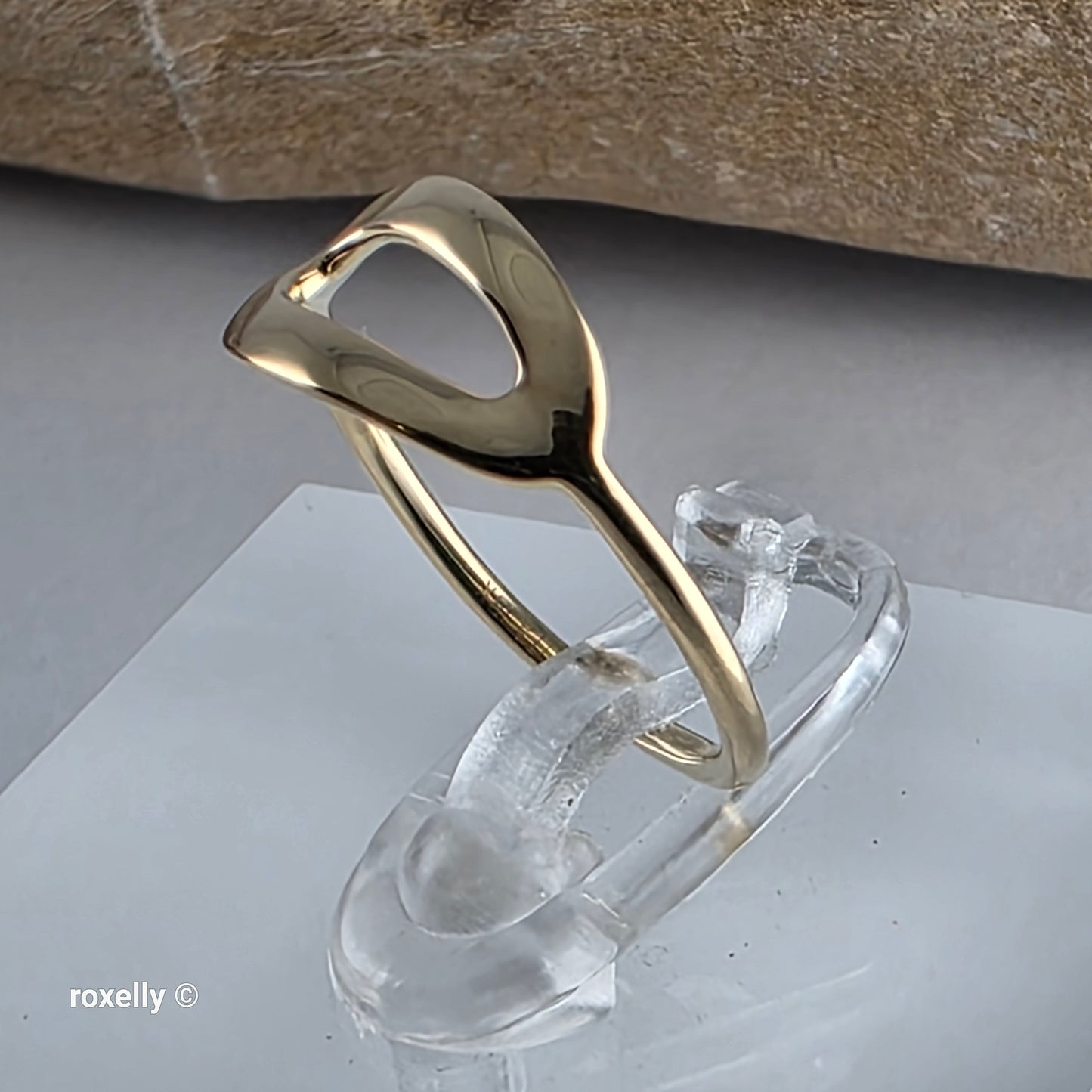 IPPOLITA 18k Solid Gold Modern Minimalist Lightweight Ring – Size 4.75