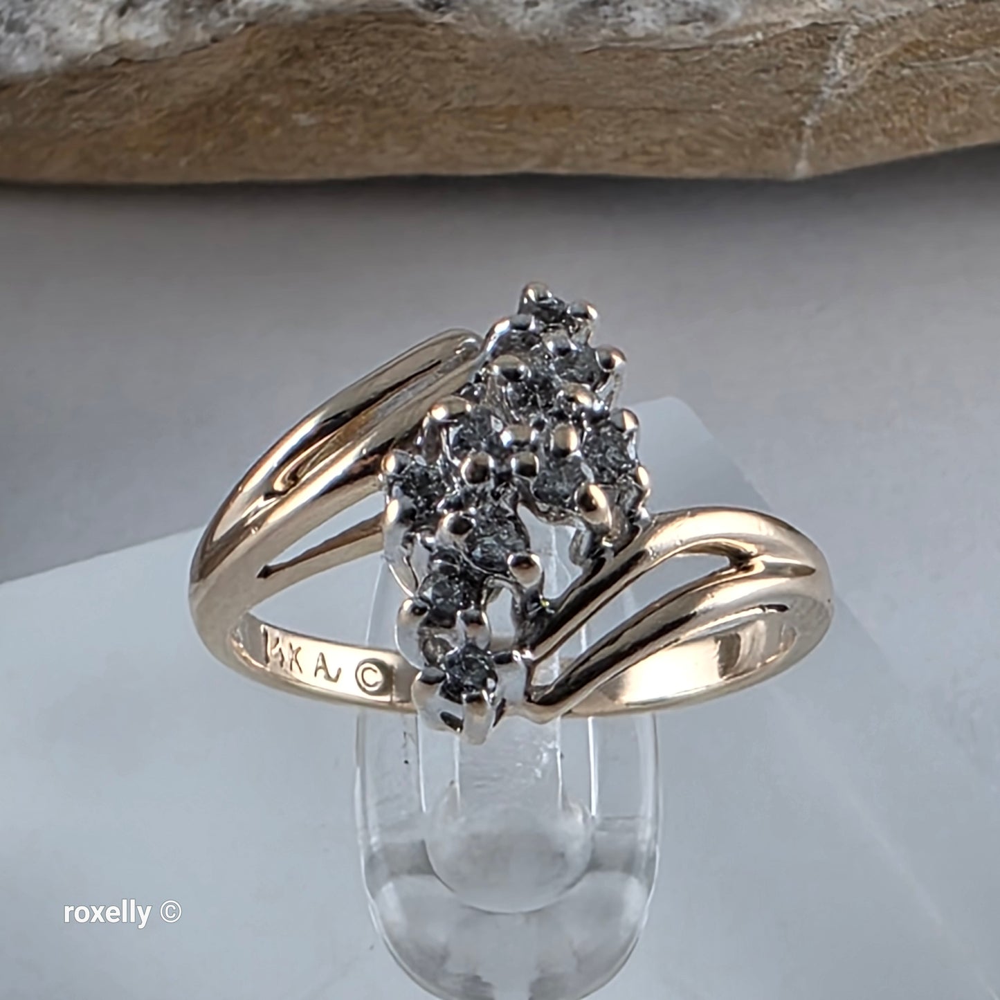 14K Yellow Gold Genuine Diamond Cluster Ring Size 5.75 - Solid Gold!