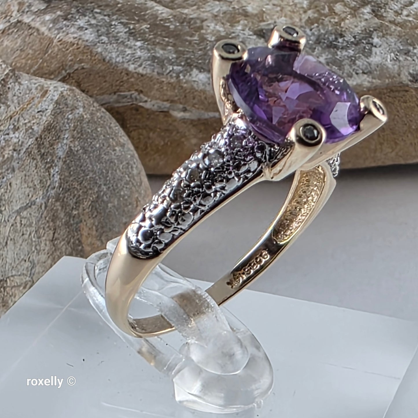 14K Yellow Gold Amethyst and Genuine Diamond Ring Size 8.75 - Solid Gold!