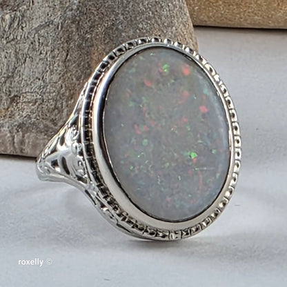 Vintage 14K White Gold Opal Art-Deco Ring Size 7.25 - Solid Gold