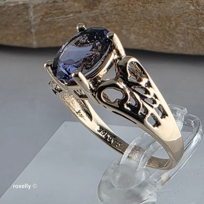 10K Yellow Gold Tanzanite Gemstone Cocktail Ring Size 6 - Solid Gold!