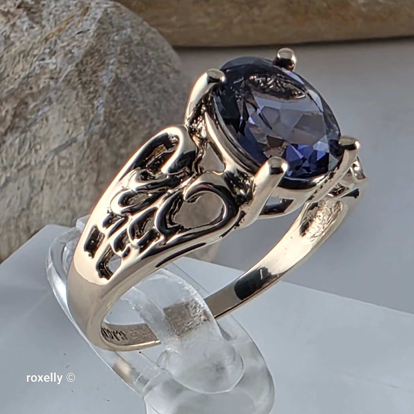 10K Yellow Gold Tanzanite Gemstone Cocktail Ring Size 6 - Solid Gold!