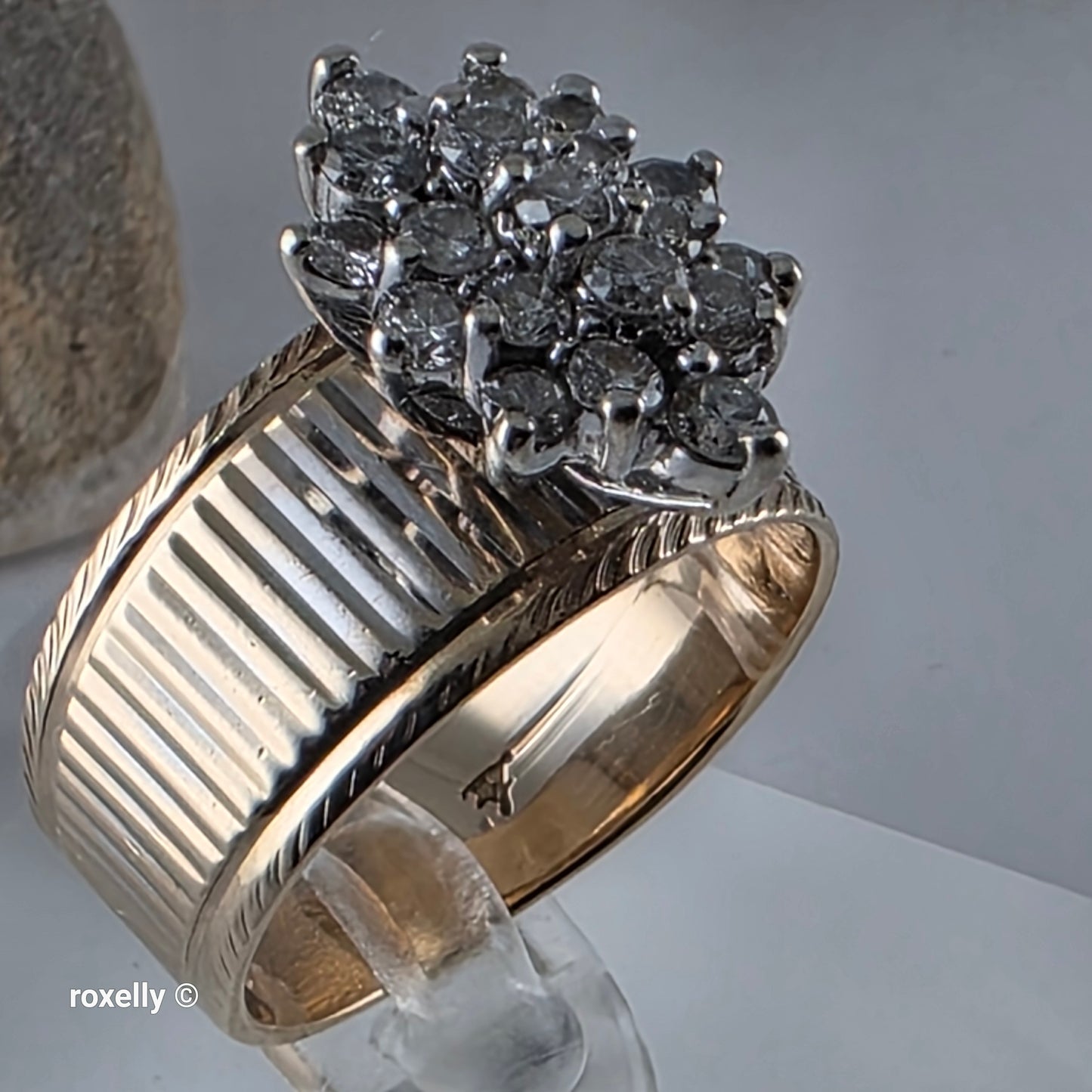 14K Yellow Gold Natural Diamonds Cluster Ring Size 7.75 - Solid Gold